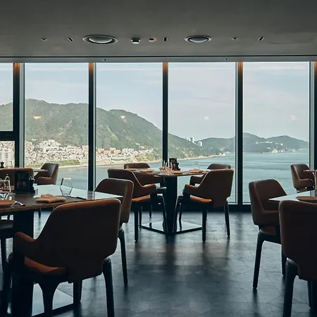 Wyndham Grand Busan