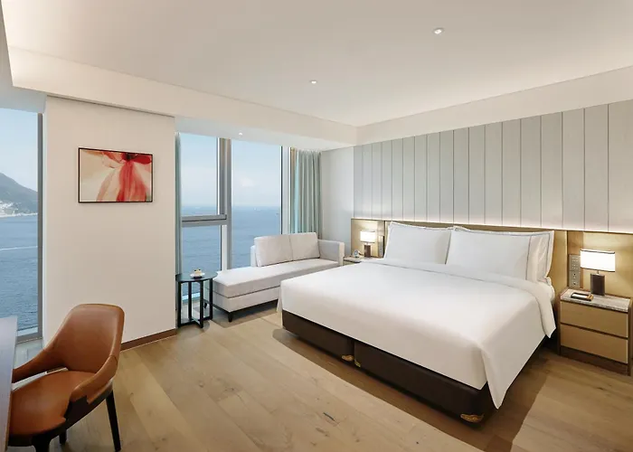 Wyndham Grand Hotel