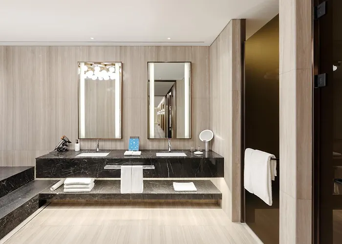 Wyndham Grand 5*