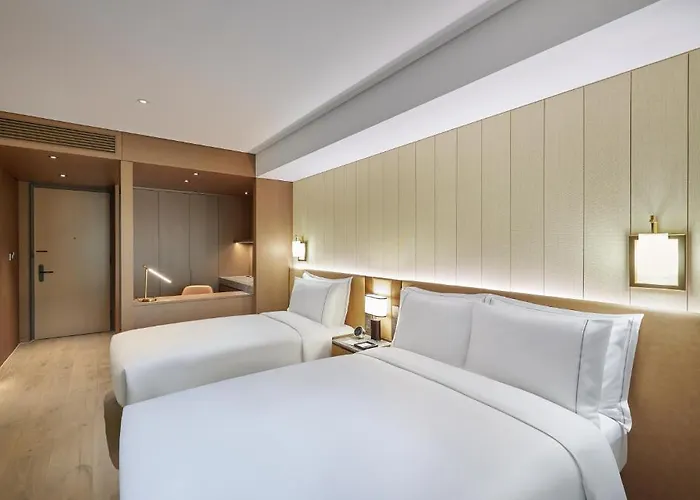Wyndham Grand Hotel