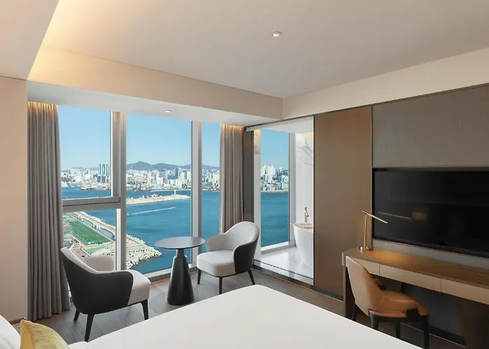 Wyndham Grand